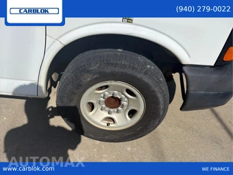 2016 Chevrolet Express 2500 Cargo Van 1WT 135.0" WB - miniatura 27