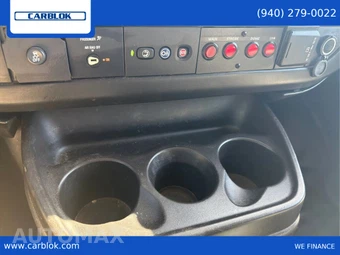 2016 Chevrolet Express 2500 Cargo Van 1WT 135.0" WB - miniatura 39
