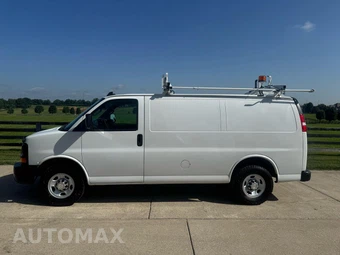 2016 Chevrolet Express 2500 Cargo Van 1WT 135.0" WB - miniatura 3