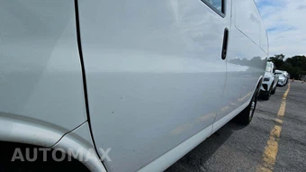 2016 Chevrolet Express 2500 Cargo Van 1WT 135.0" WB – miniatura 25