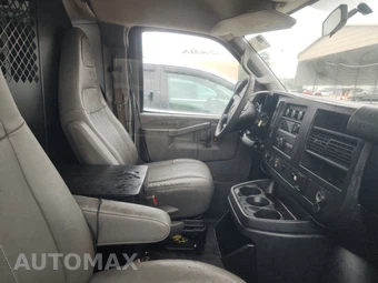2016 Chevrolet Express 2500 Cargo Van 1WT 135.0" WB – miniatura 22