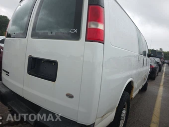 2016 Chevrolet Express 2500 Cargo Van 1WT 135.0" WB – miniatura 4