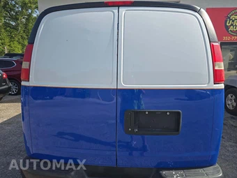 2016 Chevrolet Express 2500 Cargo Van 1WT 135.0" WB – miniatura 28
