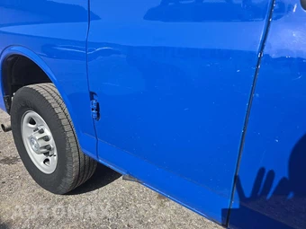 2016 Chevrolet Express 2500 Cargo Van 1WT 135.0" WB – miniatura 30
