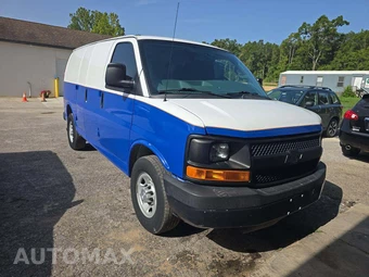 2016 Chevrolet Express 2500 Cargo Van 1WT 135.0" WB – miniatura 4