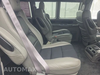 2016 Chevrolet Express 2500 Cargo Van 1WT 135.0" WB - miniatura 13