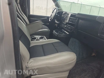 2016 Chevrolet Express 2500 Cargo Van 1WT 135.0" WB - miniatura 8