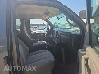2016 Chevrolet Express 2500 Passenger Van LS 1LS 135.0" WB - miniatura 16