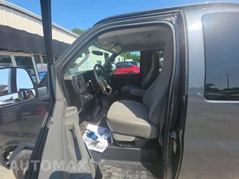 2016 Chevrolet Express 2500 Passenger Van LS 1LS 135.0" WB - miniatura 3