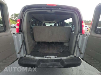 2016 Chevrolet Express 2500 Passenger Van LS 1LS 135.0" WB - miniatura 12