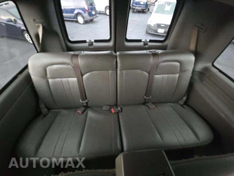 2016 Chevrolet Express 2500 Passenger Van LS 1LS 135.0" WB - miniatura 34