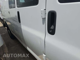 2016 Chevrolet Express 3500 Cargo Van 1WT 155.0" WB - miniatura 23