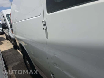 2016 Chevrolet Express 3500 Cargo Van 1WT 155.0" WB - miniatura 24