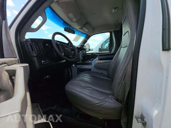 2016 Chevrolet Express 3500 Cargo Van 1WT 155.0" WB - miniatura 6