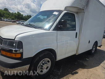 2016 Chevrolet Express 3500 Cutaway 1WT