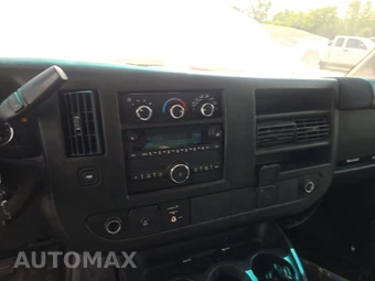 2016 Chevrolet Express 3500 Cutaway 1WT - miniatura 11