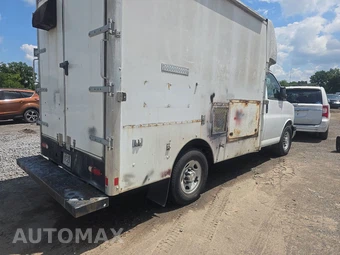 2016 Chevrolet Express 3500 Cutaway 1WT - miniatura 4