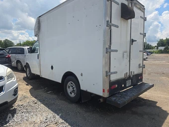 2016 Chevrolet Express 3500 Cutaway 1WT - miniatura 6