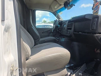 2016 Chevrolet Express 3500 Cutaway 1WT - miniatura 8