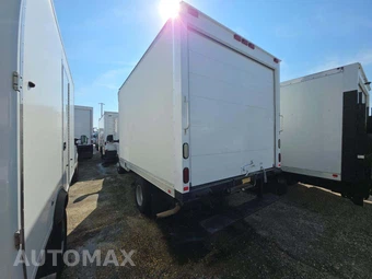 2016 Chevrolet Express 3500 Cutaway 1WT DRW - miniatura 2