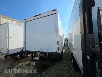 2016 Chevrolet Express 3500 Cutaway 1WT DRW - miniatura 3