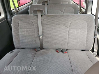 2016 Chevrolet Express 3500 Passenger Van LT 1LT 155.0" WB - miniatura 13