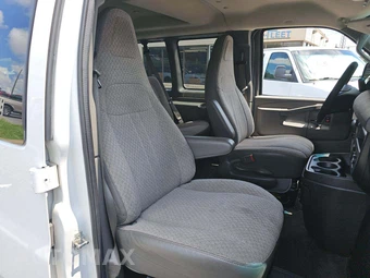 2016 Chevrolet Express 3500 Passenger Van LT 1LT 155.0" WB - miniatura 19