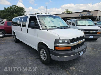 2016 Chevrolet Express 3500 Passenger Van LT 1LT 155.0" WB - miniatura 4