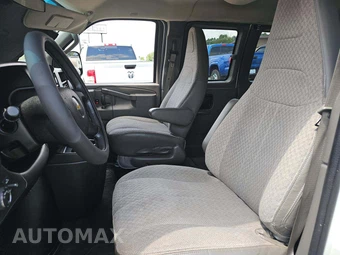 2016 Chevrolet Express 3500 Passenger Van LT 1LT 155.0" WB - miniatura 6