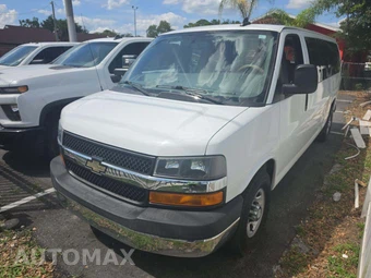 2016 Chevrolet Express 3500 Passenger Van LT 1LT 155.0" WB