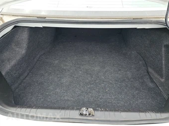 2016 Chevrolet Impala Limited LS 1FL - miniatura 16