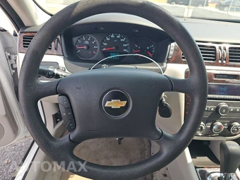 2016 Chevrolet Impala Limited LS 1FL – miniatura 10