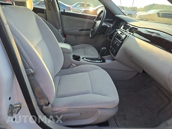 2016 Chevrolet Impala Limited LS 1FL – miniatura 8