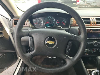 2016 Chevrolet Impala Limited LT 2FL – miniatura 10