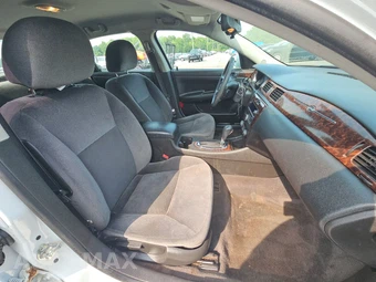 2016 Chevrolet Impala Limited LT 2FL – miniatura 8