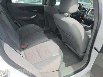 2016 Chevrolet Impala LS 2FL – miniatura 16