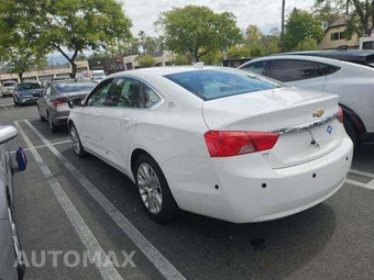 2016 Chevrolet Impala LS 2FL – miniatura 2