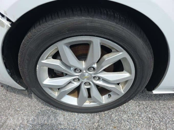 2016 Chevrolet Impala LT 2LT – miniatura 25