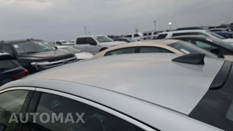 2016 Chevrolet Malibu LS 1FL – miniatura 24