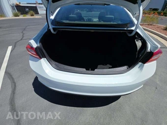 2016 Chevrolet Malibu LS 1LS – miniatura 11