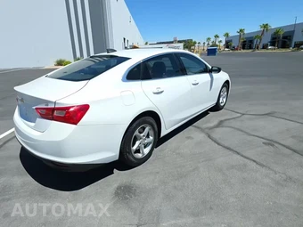 2016 Chevrolet Malibu LS 1LS – miniatura 4