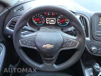 2016 Chevrolet Malibu LS 1LS – miniatura 10