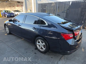 2016 Chevrolet Malibu LS 1LS – miniatura 6