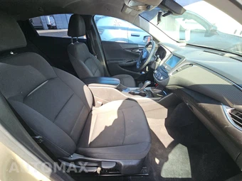 2016 Chevrolet Malibu LT 1LT – miniatura 8