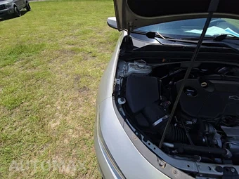 2016 Chevrolet Malibu LT 1LT – miniatura 21