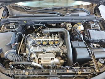 2016 Chevrolet Malibu LT 1LT – miniatura 15