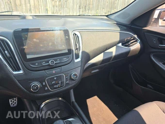 2016 Chevrolet Malibu LT 1LT – miniatura 10