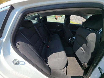 2016 Chevrolet Malibu LT 1LT – miniatura 16