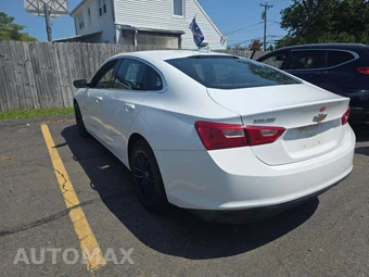 2016 Chevrolet Malibu LT 1LT – miniatura 2