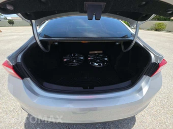 2016 Chevrolet Malibu LT 1LT – miniatura 11